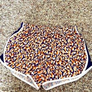 Girls Nike dri-fit XL shorts